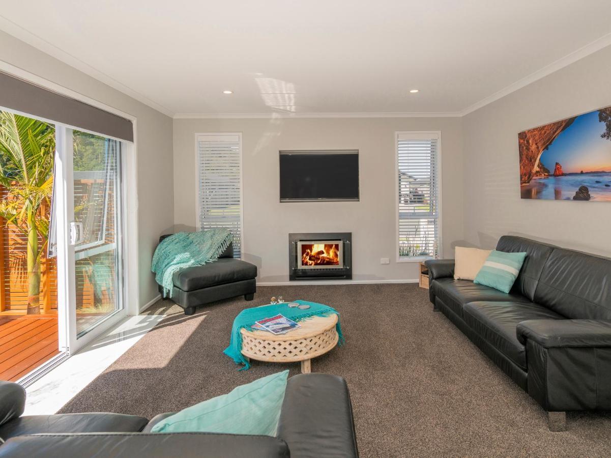 Modern Beach Pad - Whitianga Holiday Home Ngoại thất bức ảnh