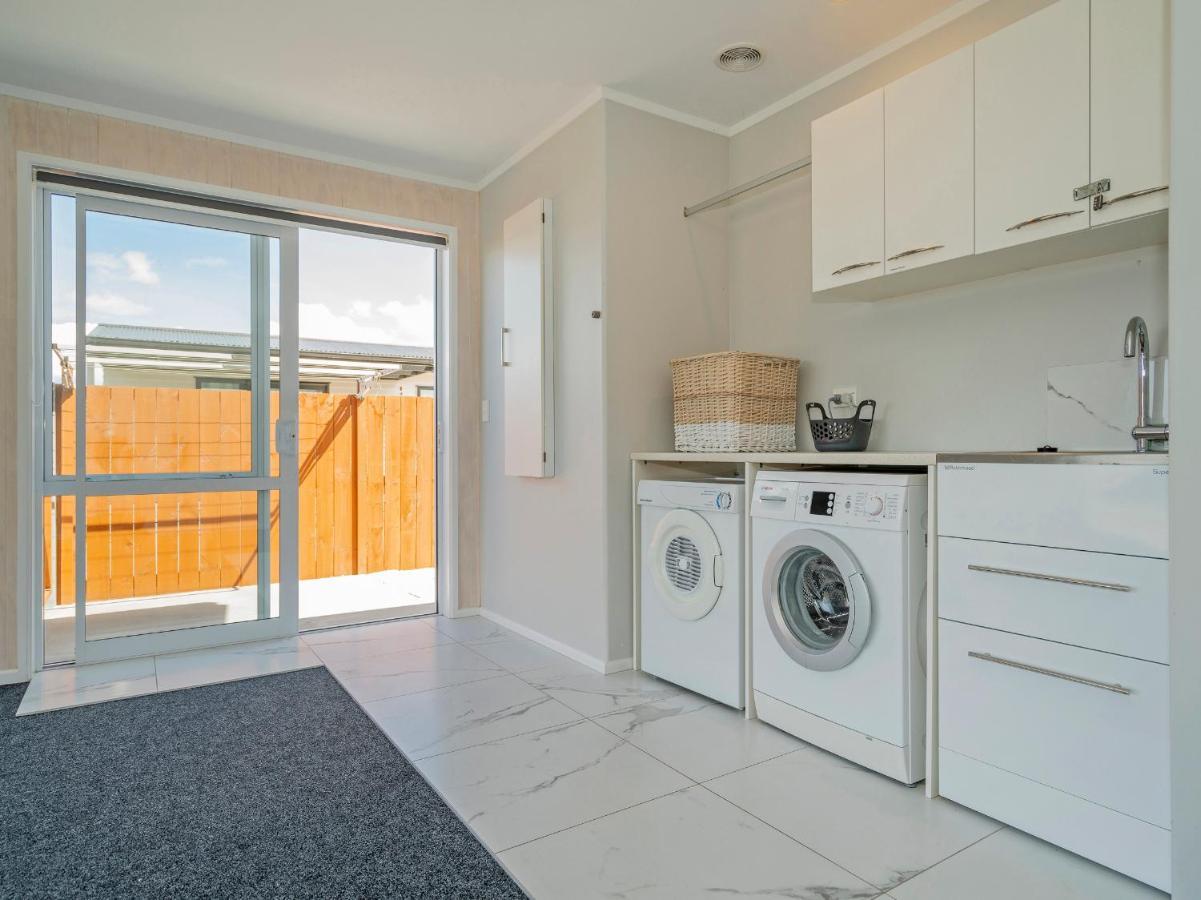 Modern Beach Pad - Whitianga Holiday Home Ngoại thất bức ảnh