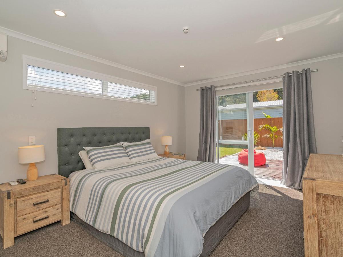 Modern Beach Pad - Whitianga Holiday Home Ngoại thất bức ảnh